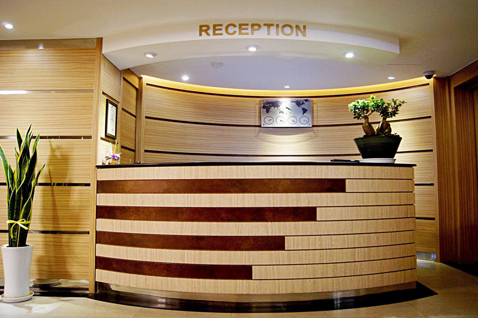 พรินเซส โฮเต็ล Hotel โซล ภายนอก รูปภาพ